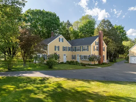 63 North Street Kennebunkport ME 04046