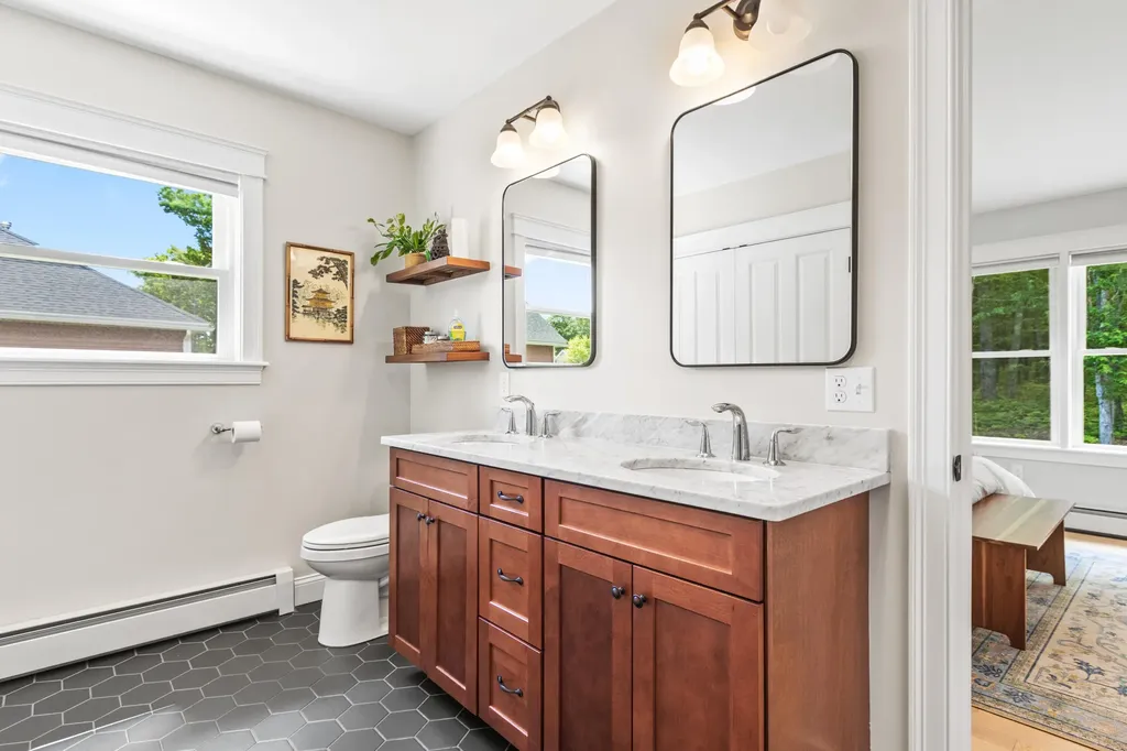 21 Dolphin Avenue Old Orchard Beach ME 04064