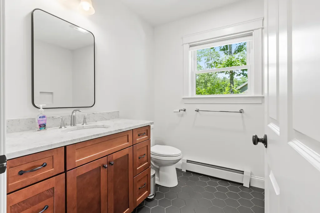 21 Dolphin Avenue Old Orchard Beach ME 04064