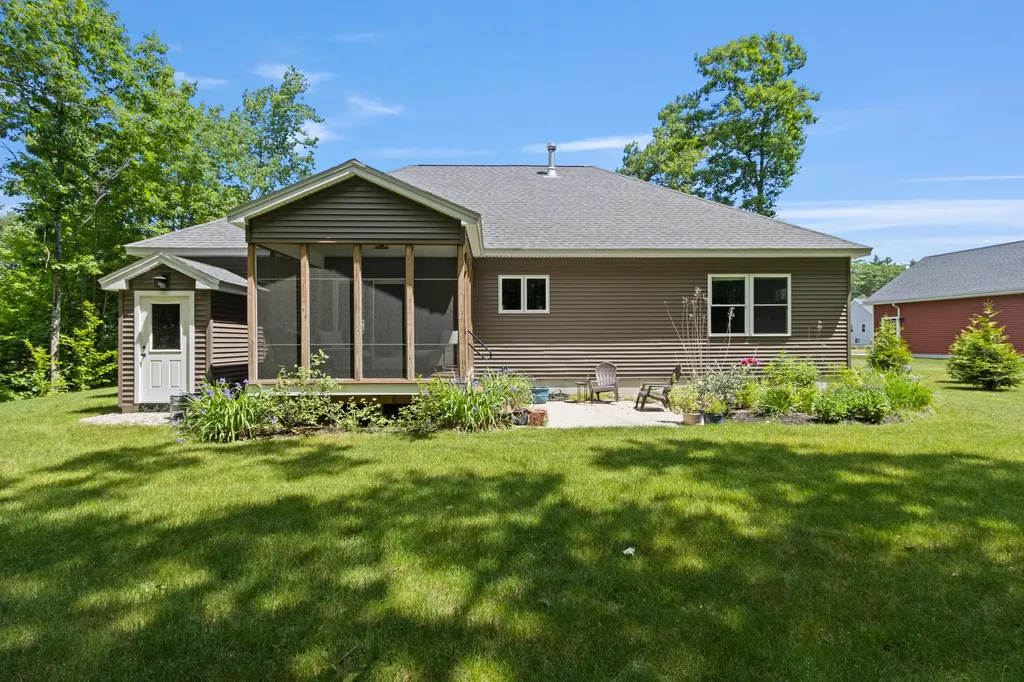 21 Dolphin Avenue Old Orchard Beach ME 04064