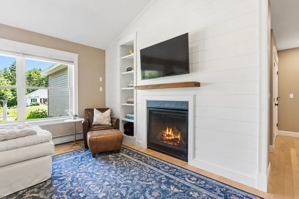 21 Dolphin Avenue Old Orchard Beach ME 04064