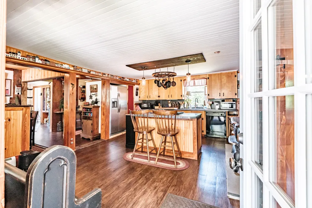 173 Greenwood Road Norway ME 04268