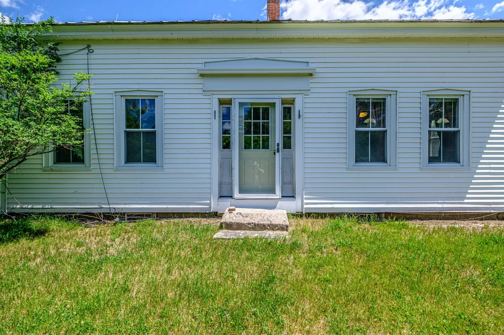 173 Greenwood Road Norway ME 04268