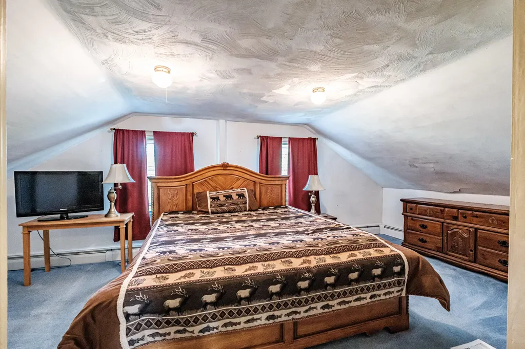 173 Greenwood Road Norway ME 04268