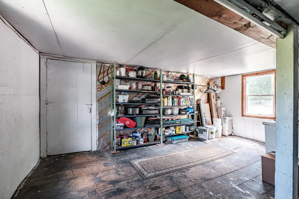173 Greenwood Road Norway ME 04268