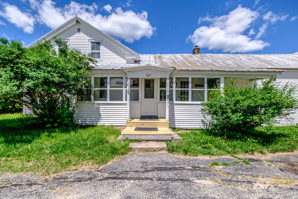 173 Greenwood Road Norway ME 04268