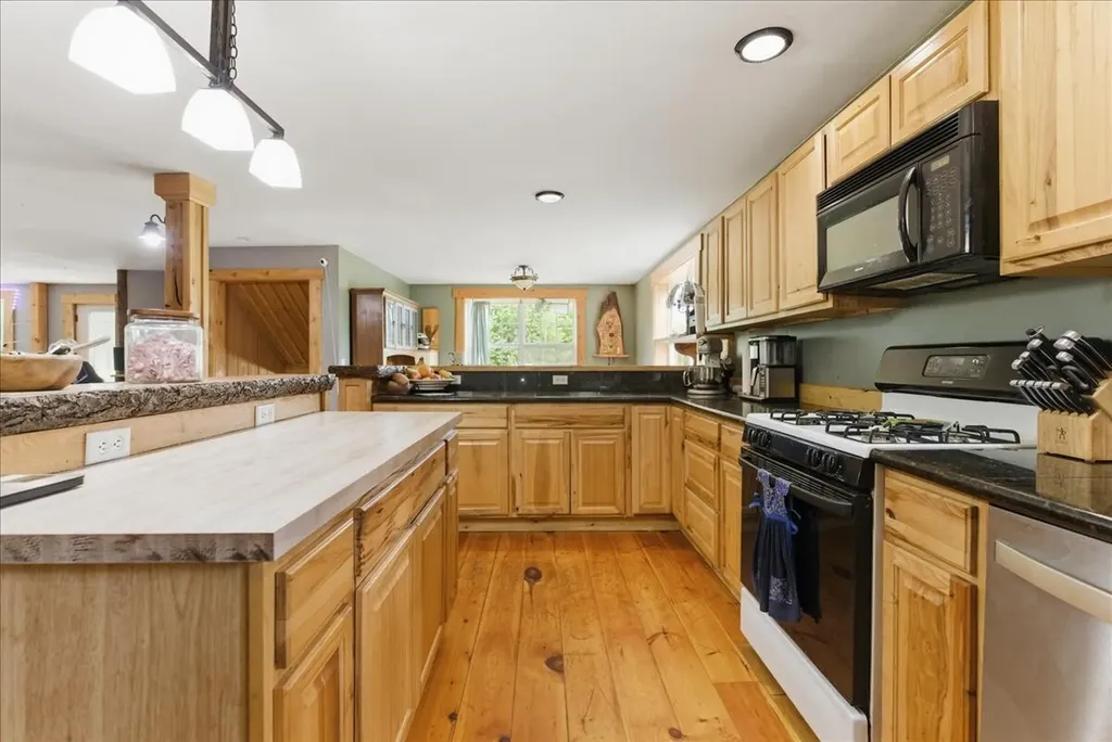 139 Lloyd Road Anson ME 04911