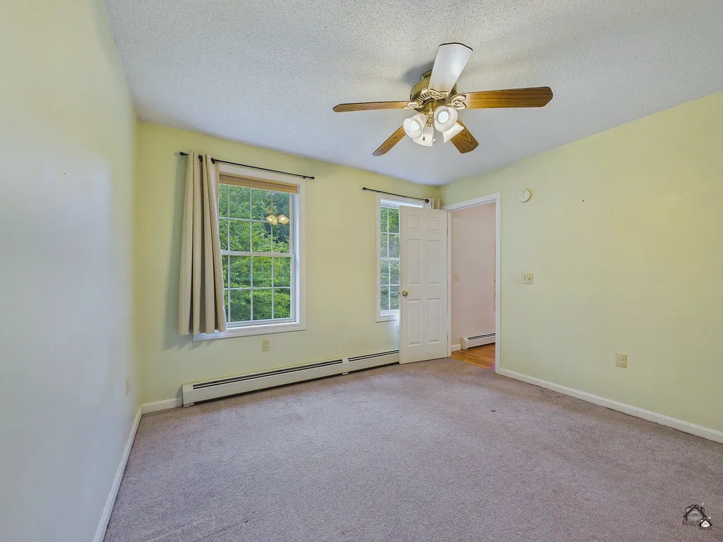 27 Hardwood Circle Belgrade ME 04917