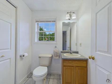 27 Hardwood Circle Belgrade ME 04917
