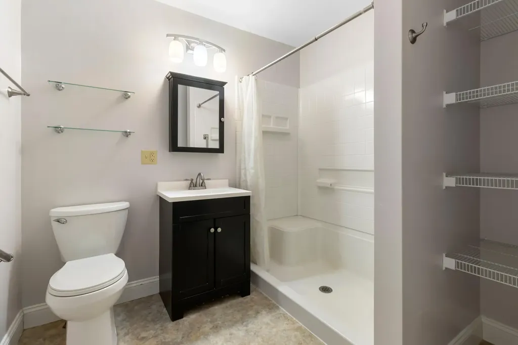 1473 Eastern Road Warren ME 04864