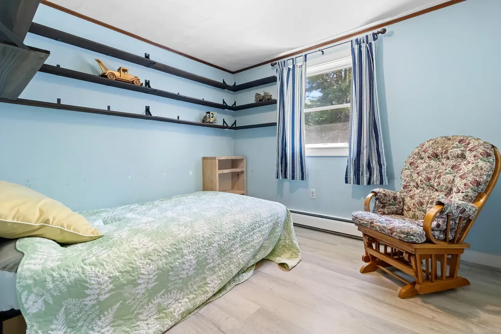 1473 Eastern Road Warren ME 04864