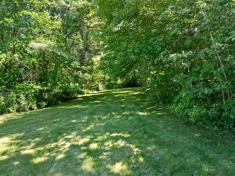 1473 Eastern Road Warren ME 04864