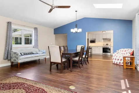 1473 Eastern Road Warren ME 04864