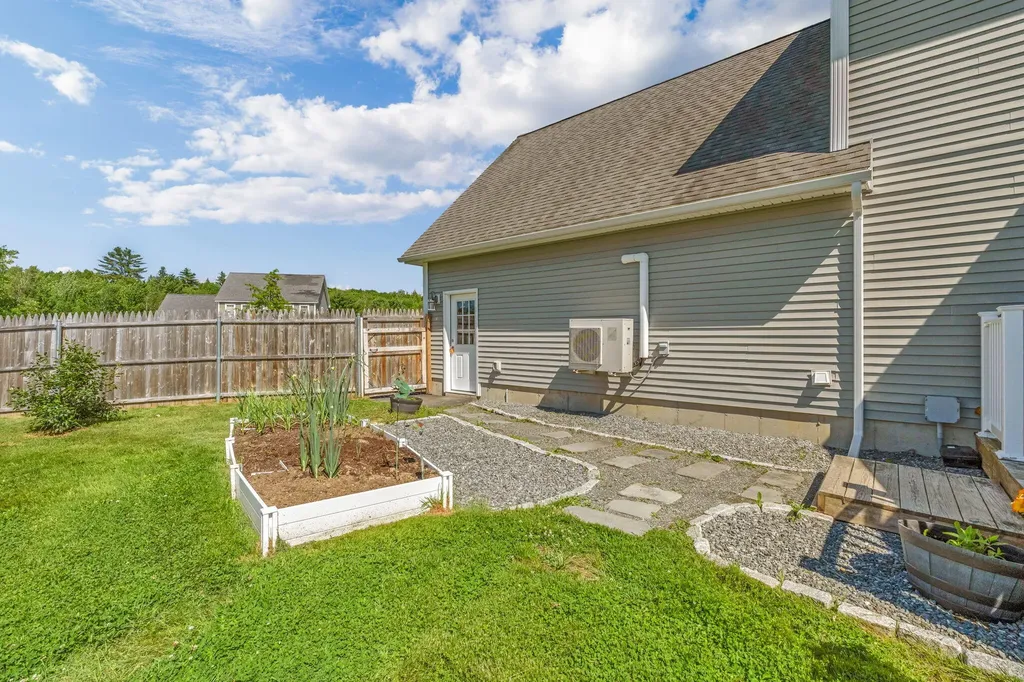 174 Rolling Meadow Drive Bangor ME 04401