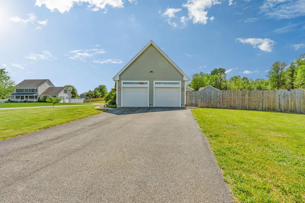 174 Rolling Meadow Drive Bangor ME 04401