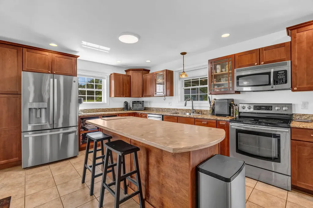 174 Rolling Meadow Drive Bangor ME 04401