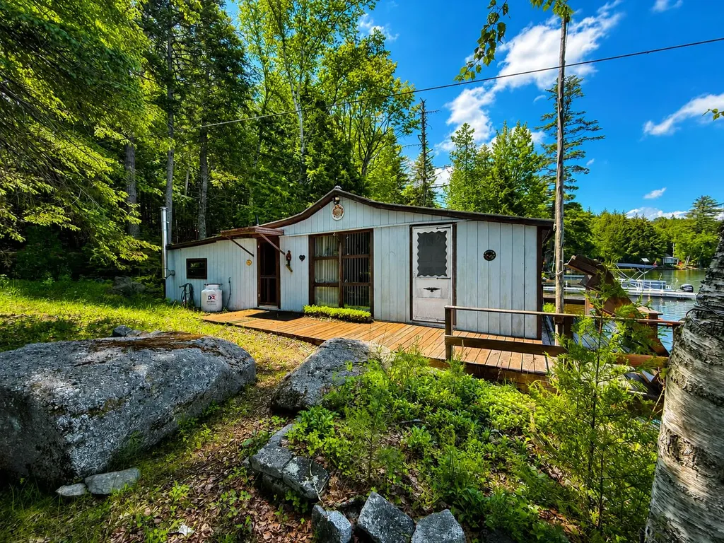 799 Upper Dobsis Road Lakeville ME 04487
