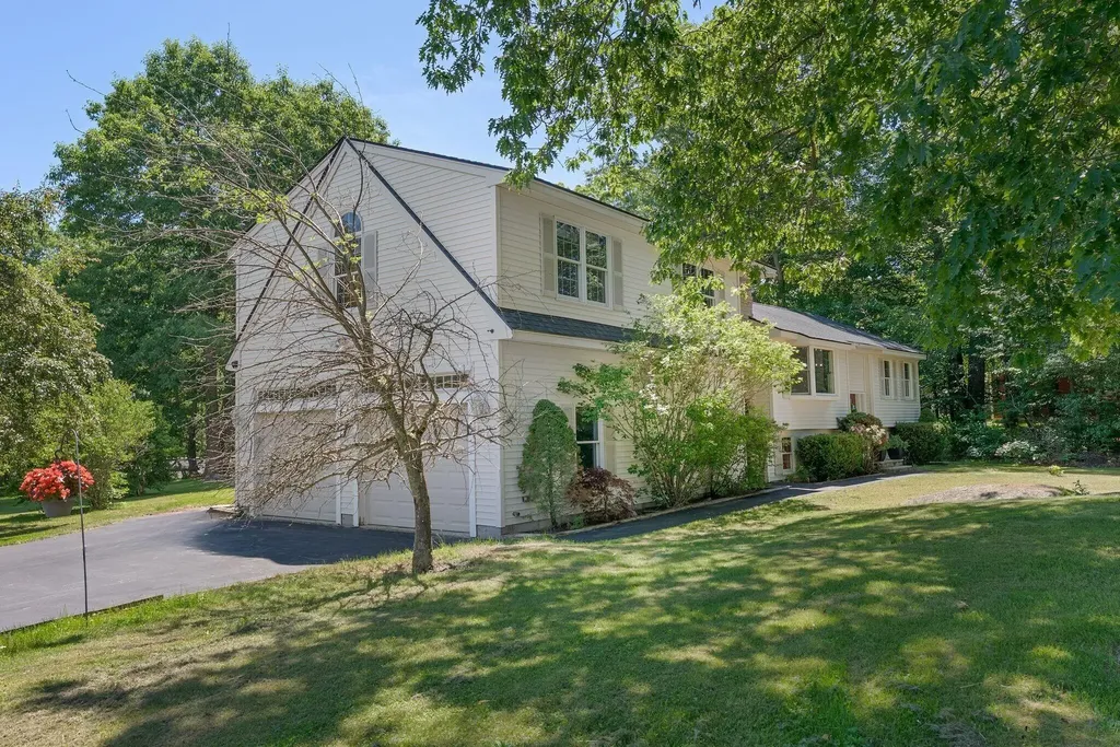 836 Old Post Road Arundel ME 04046