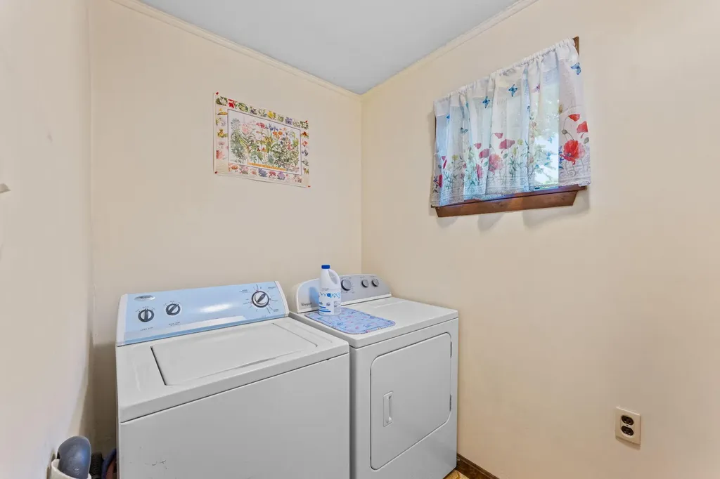 202 Norfolk Street Bangor ME 04401