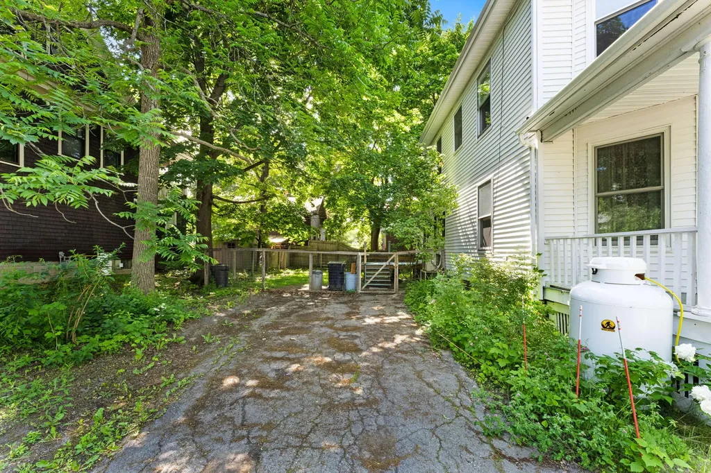 202 Norfolk Street Bangor ME 04401