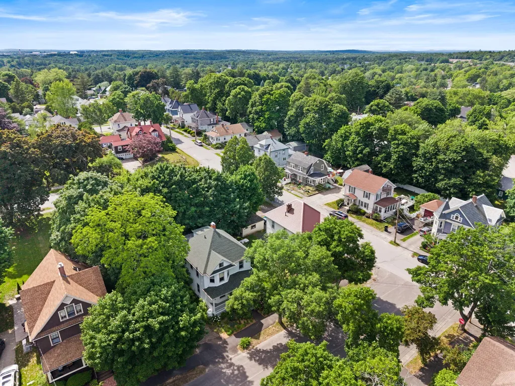 202 Norfolk Street Bangor ME 04401