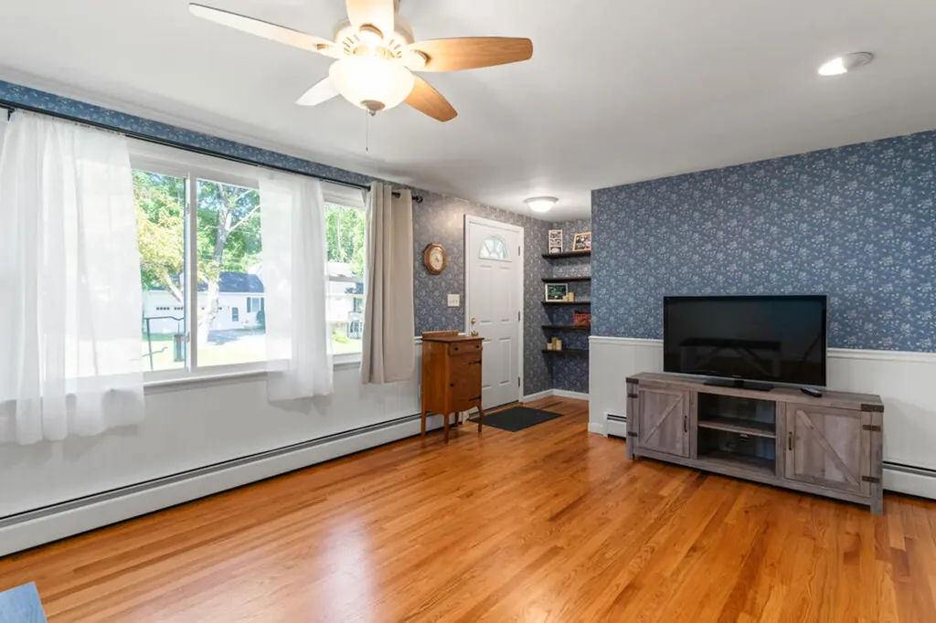 15 Carol Street Westbrook ME 04092