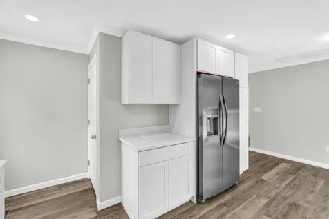 12 Norway Drive Chelsea ME 04330