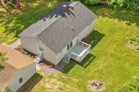 12 Norway Drive Chelsea ME 04330