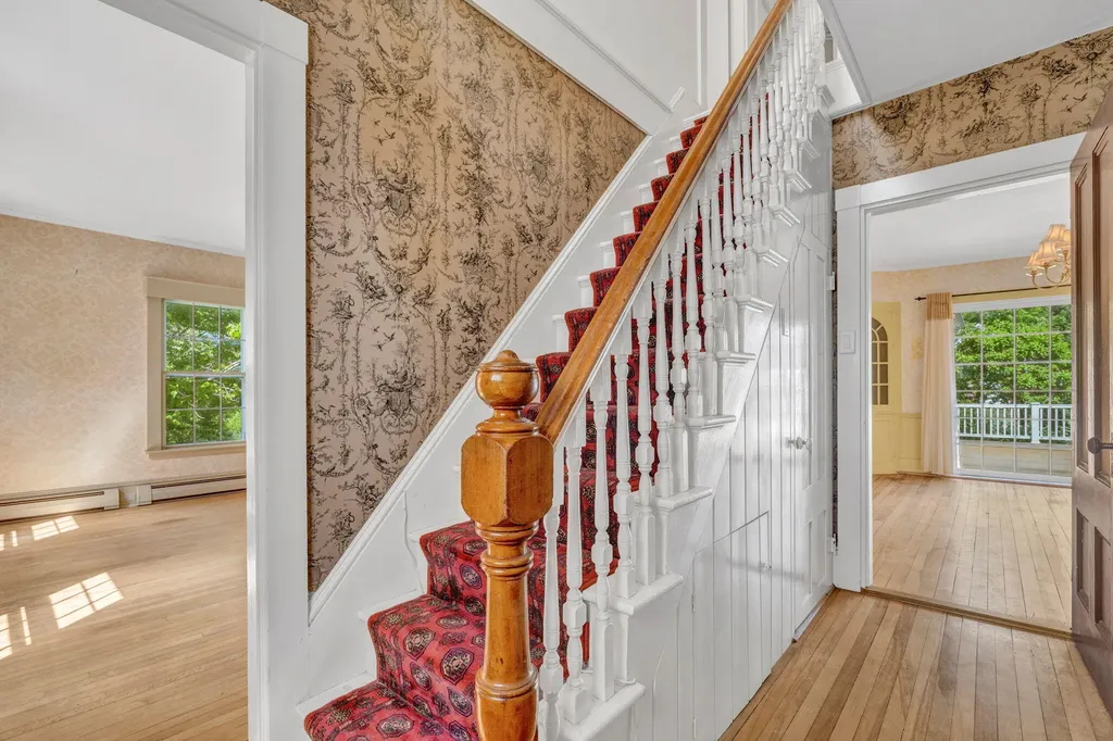 390 State Route 129 South Bristol ME 04573