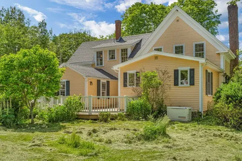 390 State Route 129 South Bristol ME 04573