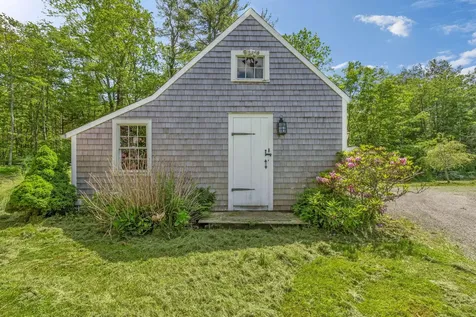 390 State Route 129 South Bristol ME 04573