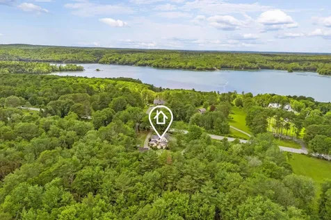 390 State Route 129 South Bristol ME 04573