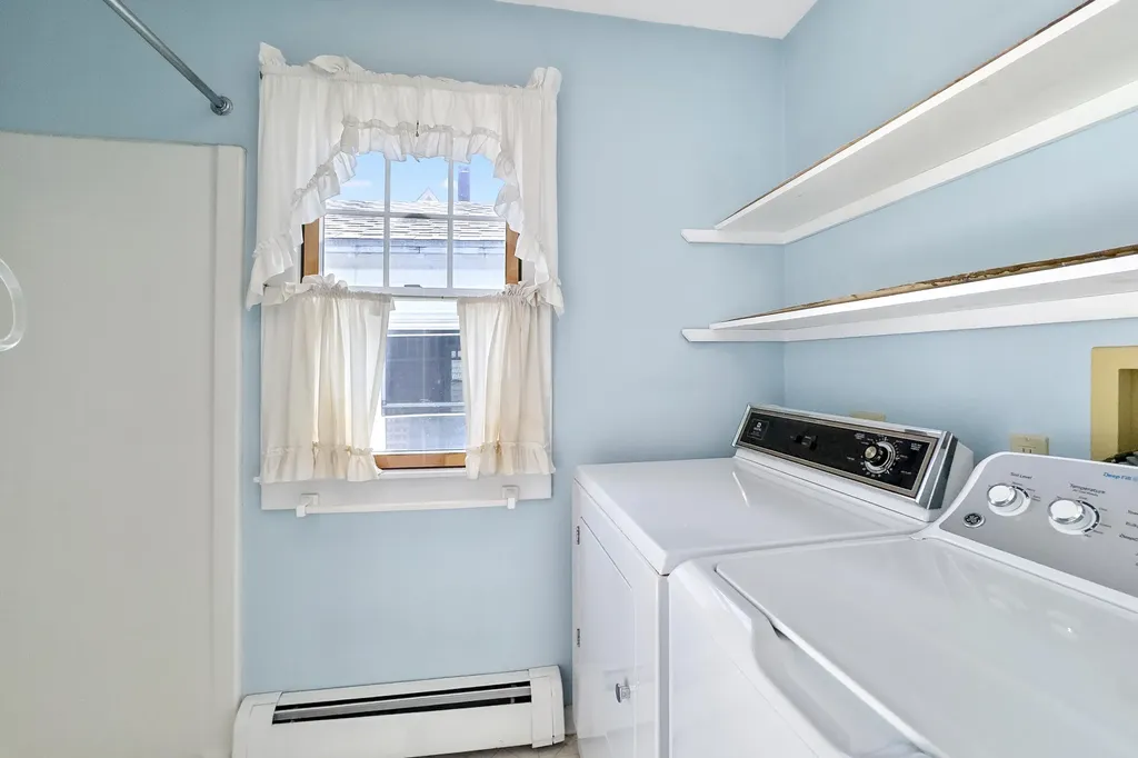 8 Court Street Rockland ME 04841