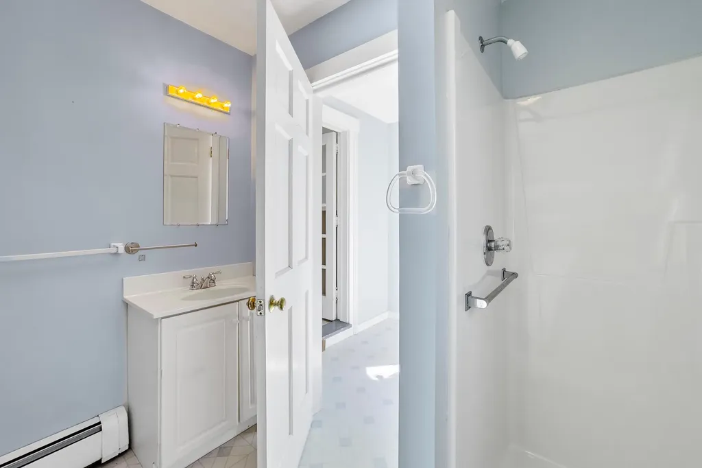 8 Court Street Rockland ME 04841