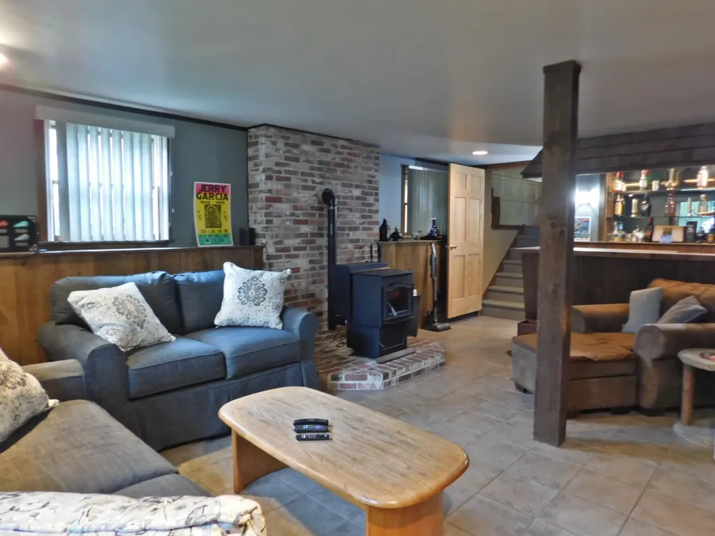 3 Spiro Avenue Gray ME 04039