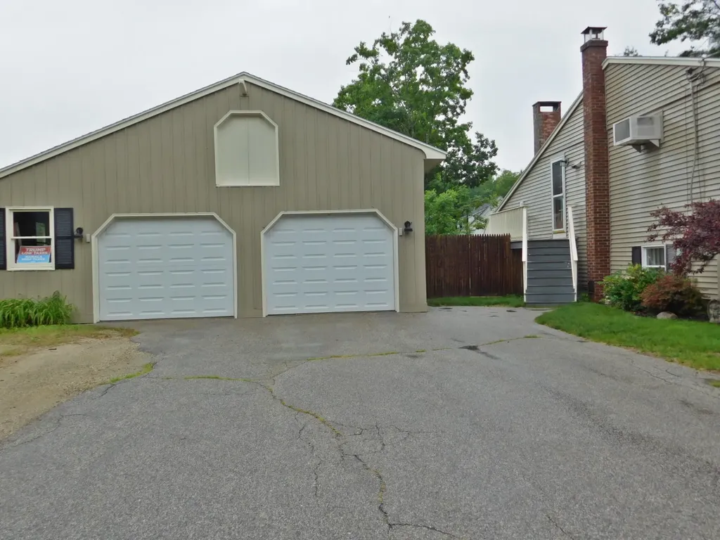 3 Spiro Avenue Gray ME 04039