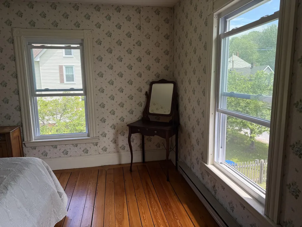 24 Central Avenue Portland ME 04108