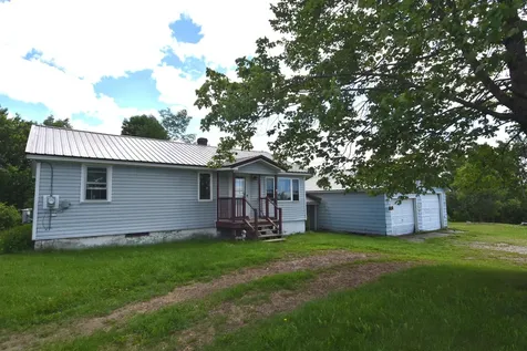 975 Beans Corner Road Hartland ME 04943