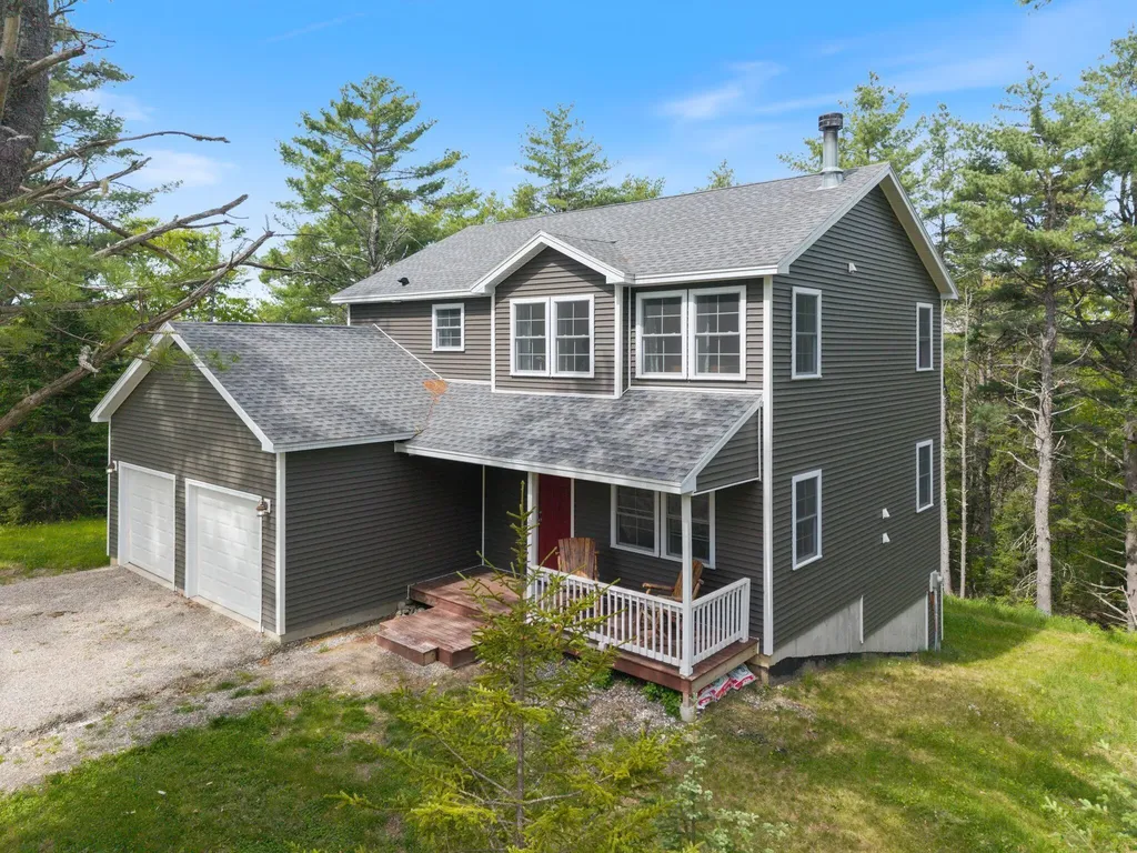 21 River Point Road Wiscasset ME 04578