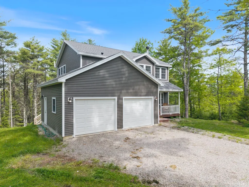 21 River Point Road Wiscasset ME 04578