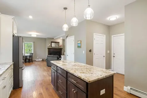 21 River Point Road Wiscasset ME 04578