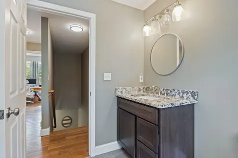 21 River Point Road Wiscasset ME 04578