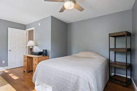 21 River Point Road Wiscasset ME 04578