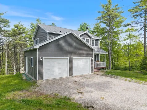 21 River Point Road Wiscasset ME 04578