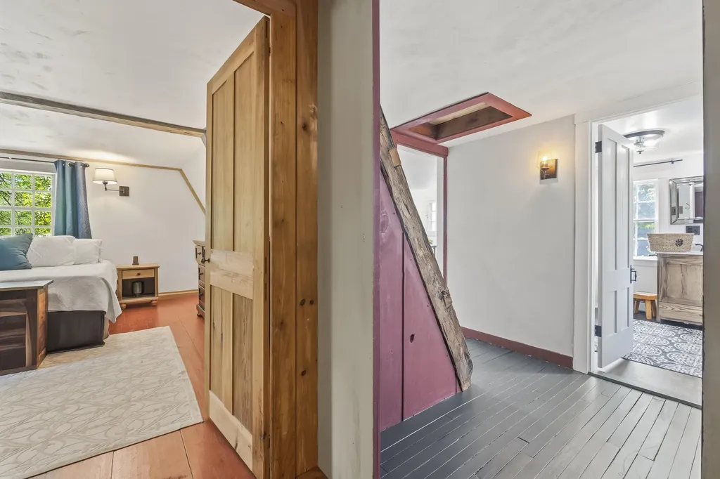 61 River Road Dresden ME 04342
