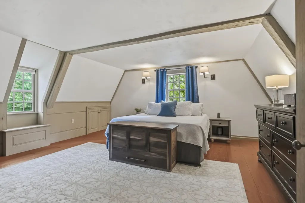 61 River Road Dresden ME 04342