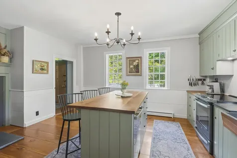 61 River Road Dresden ME 04342