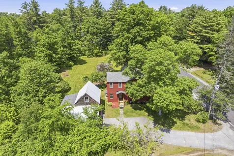 61 River Road Dresden ME 04342