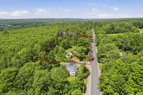 61 River Road Dresden ME 04342