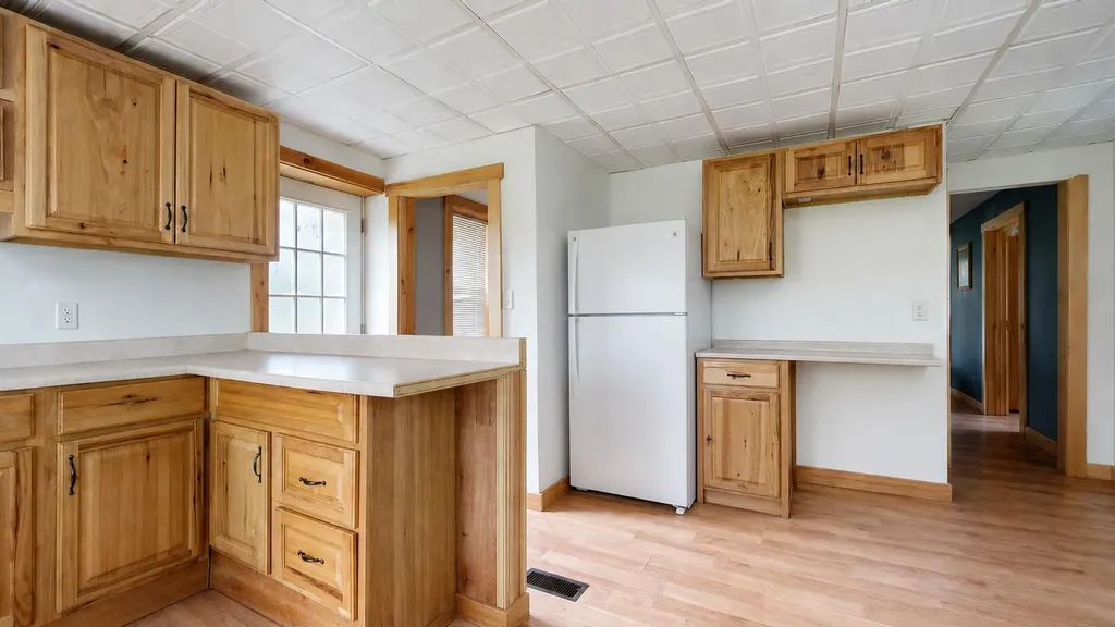 32 Ossipee Trail W Standish ME 04084